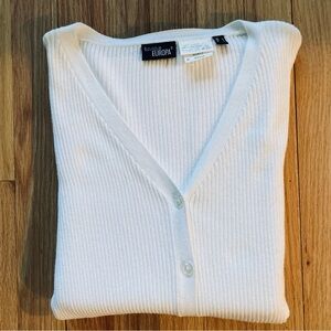 EUC Boutique Europa white long sleeved cardigan size L